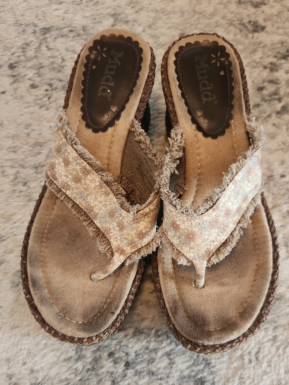 Mudd Women's Tan Floral Fringe Wedge Sandals